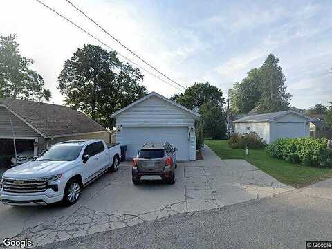 Lake, WEST BEND, WI 53095