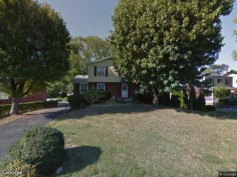 Eastview, BETHEL PARK, PA 15102