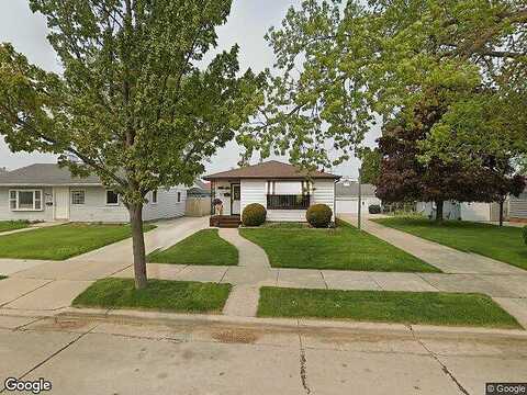 Shoop, RACINE, WI 53404
