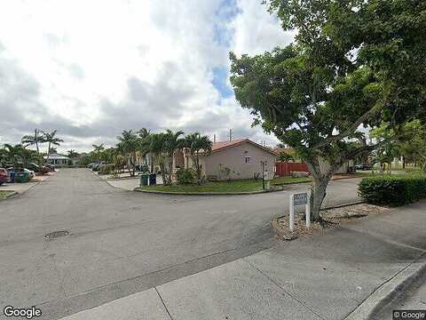 74Th, HIALEAH, FL 33015