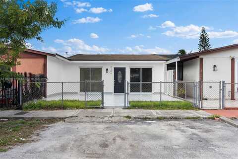 40Th Circle, MIAMI GARDENS, FL 33055