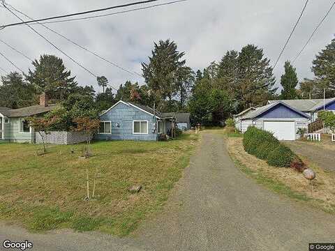Lewis Rd, Warrenton, OR 97146