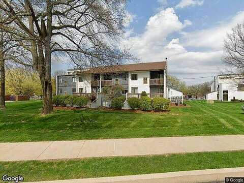 Stratford Dr, State College, PA 16801