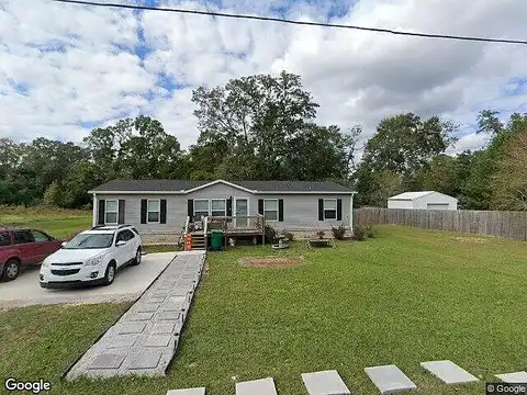 8Th St, Chipley, FL 32428