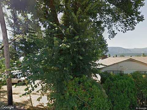 Nw Vancouver Ave, Stevenson, WA 98648