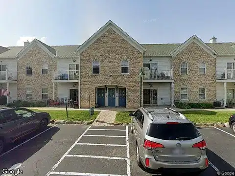 Northview Rd, Waukesha, WI 53188
