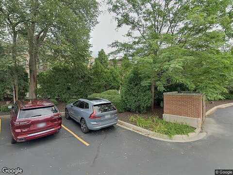 Watertown Plank Rd, Elm Grove, WI 53122