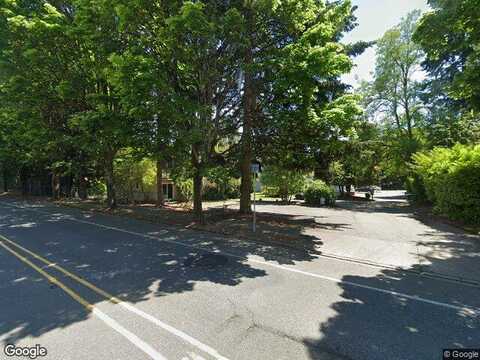 Ne 130Th Way, Kirkland, WA 98034