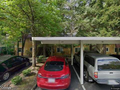100Th Ln Ne, Kirkland, WA 98034