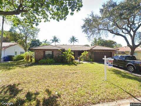 1St, CORAL SPRINGS, FL 33071