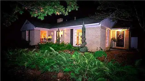 Oak, SULPHUR SPRINGS, TX 75482