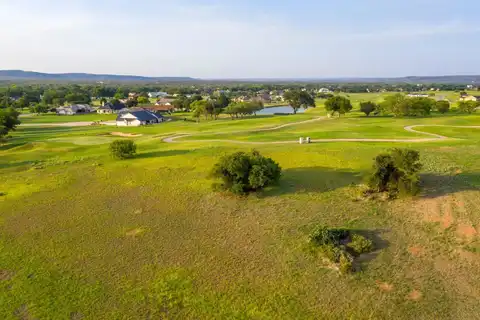 Legends, KINGSLAND, TX 78639