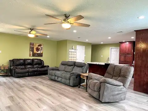 Allie Payne, ORANGE, TX 77632
