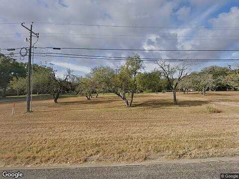 N Sarah Dewitt Dr, Gonzales, TX 78629