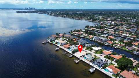 Carolina, SAINT PETERSBURG, FL 33703
