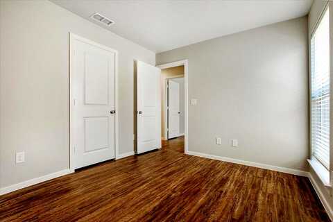 Avenue L, LUBBOCK, TX 79403