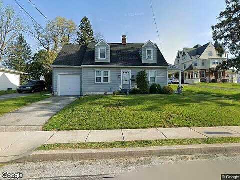 Broad St, Christiana, PA 17509