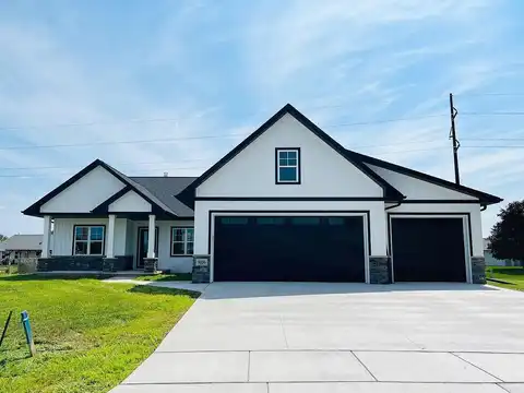 Gilbert, GREEN BAY, WI 54311