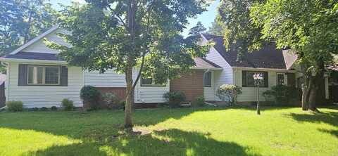 8Th, SAINT CLOUD, MN 56304