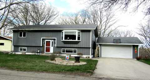 Oak, MONTEVIDEO, MN 56265