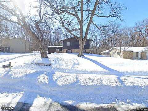 Parkwood, BURNSVILLE, MN 55337
