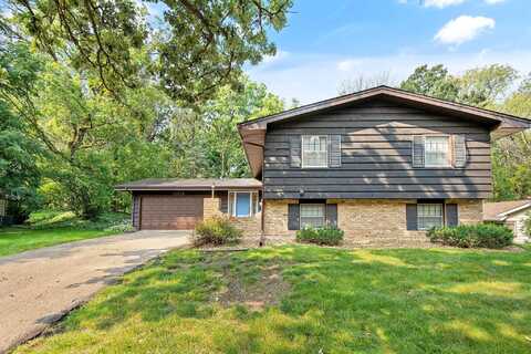 Parkwood, BURNSVILLE, MN 55337