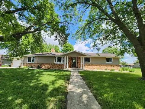 6Th, PIPESTONE, MN 56164