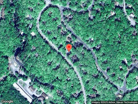 Manchester Drive, Bushkill, PA 18324