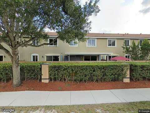 10Th, HOMESTEAD, FL 33035