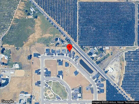N Acacia Street, Woodlake, CA 93286
