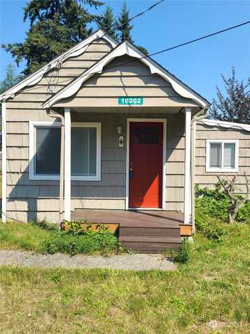 25Th, LAKE FOREST PARK, WA 98155