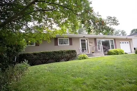 Ellwood, DODGEVILLE, WI 53533