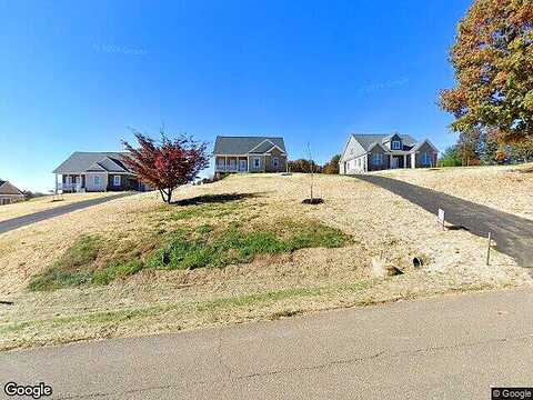 Doral Dr, Radford, VA 24141