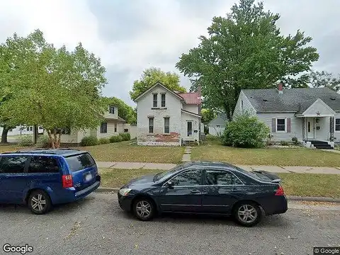 20Th S St, La Crosse, WI 54601