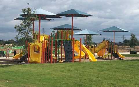Community, HALTOM CITY, TX 76117