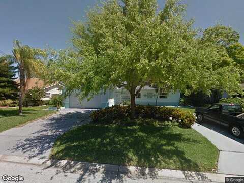 79Th, SAINT PETERSBURG, FL 33707