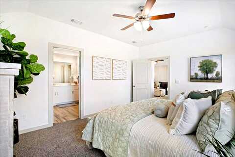 Wilshire, LUBBOCK, TX 79416