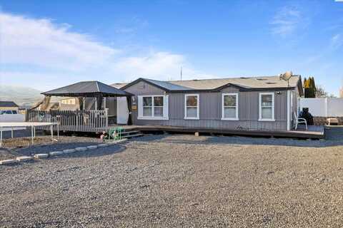 Sunshine Cir Sw, Mattawa, WA 99349