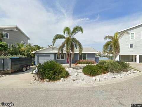 1St, REDINGTON SHORES, FL 33708