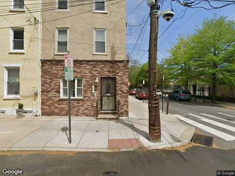 Master, PHILADELPHIA, PA 19122
