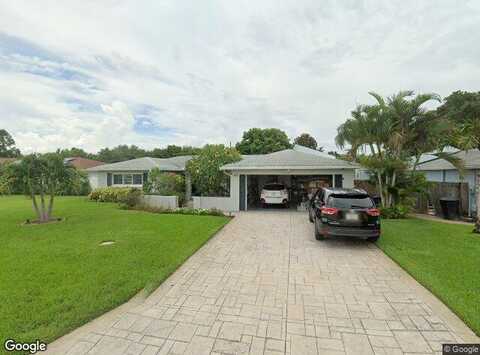 98Th, SAINT PETERSBURG, FL 33702