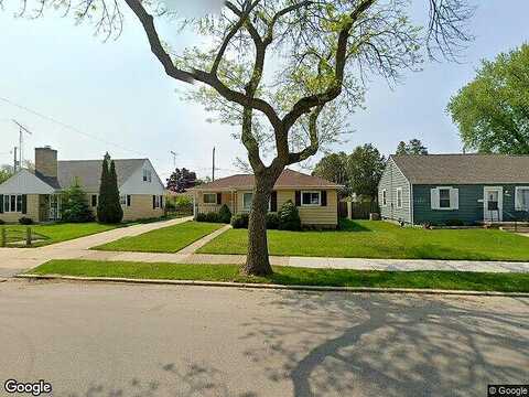 South, RACINE, WI 53402