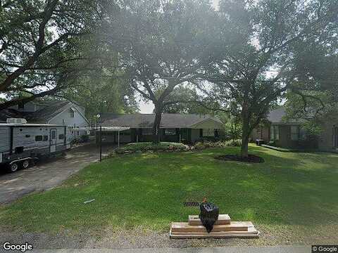 East, BEAUMONT, TX 77706