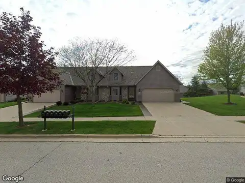 Pin Oak, JACKSON, WI 53037