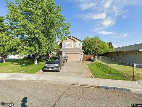 W Deschutes Drive, Kennewick, WA 99336