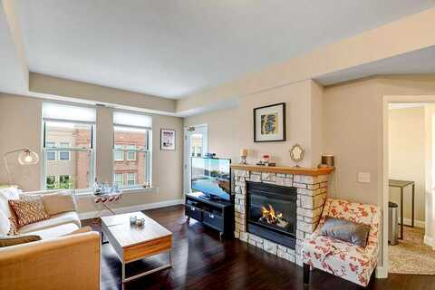 N 1St Street, Minneapolis, MN 55401