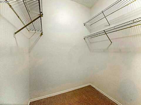 S Corbett Ave, Portland, OR 97239