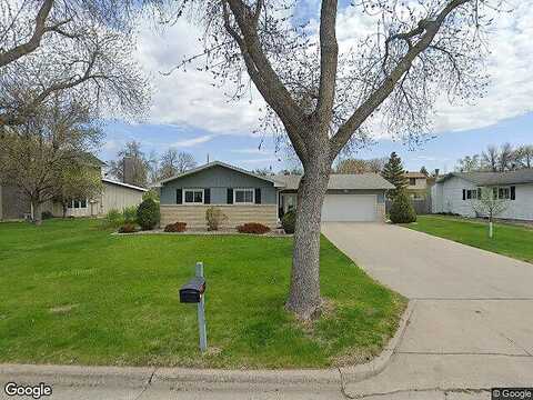 Horn, MOORHEAD, MN 56560