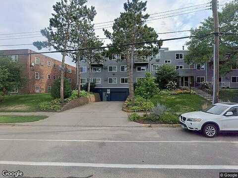 8Th Street, Minneapolis, MN 55414