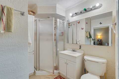 W 5Th Street, Kennedale, TX 76060